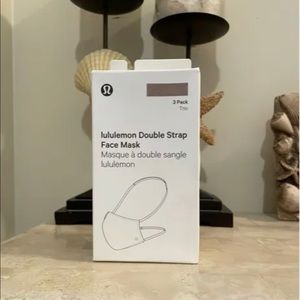 😷😷 Lululemon Double Strapped Face Masks